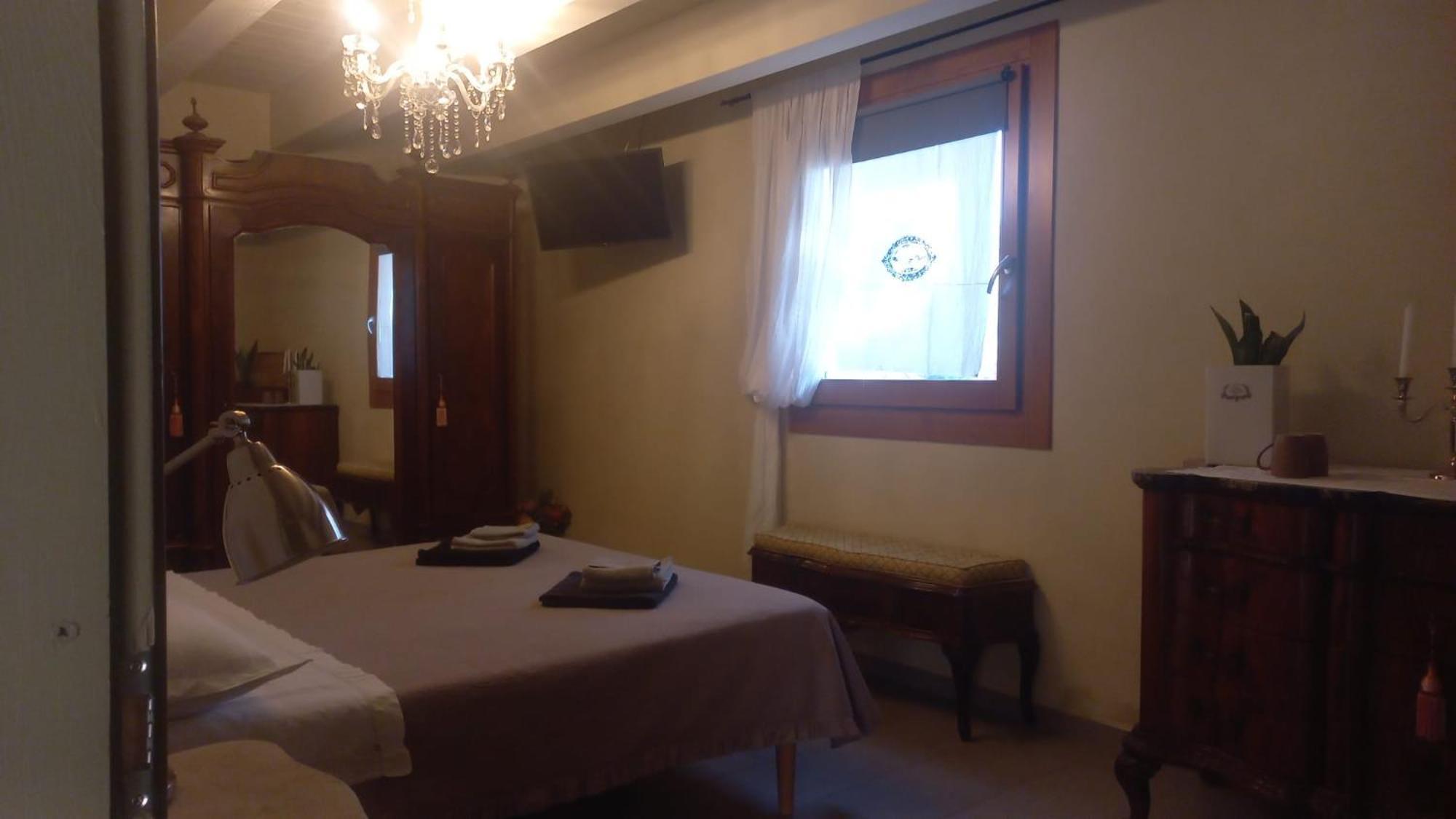 Beb Montefratta Bed & Breakfast Фрата Терме Екстериор снимка
